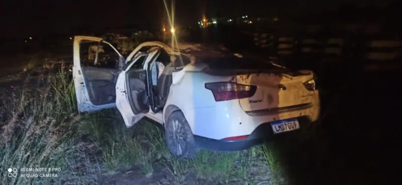 Polícia recuperou celular roubado e apreendeu simulacro de pistola