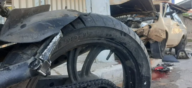 Vítima morreu na hora 