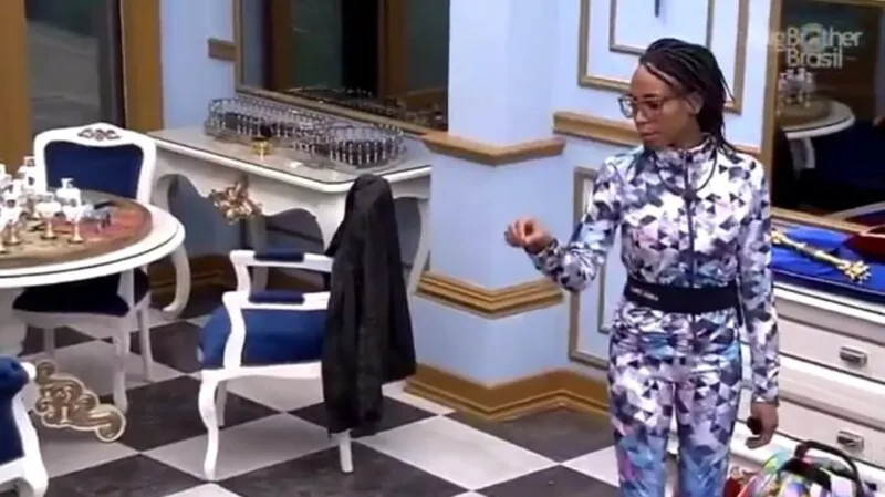 Após os comentários de Karol Conká no quarto do líder sobre a prova do bate e volta, internautas reclamaram com Boninho