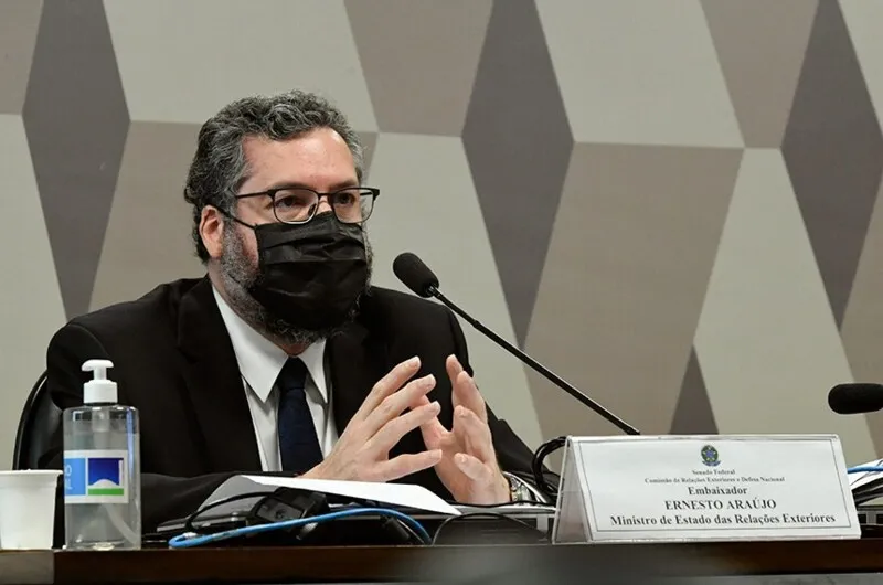 Ex-Ministro prestou depoimento nesta terça-feira (18)