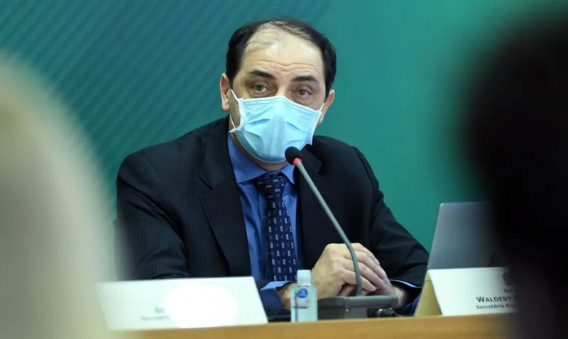 Governo explicou sobre vetos em coletiva à imprensa