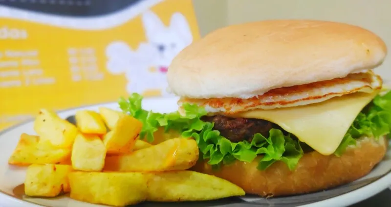 Um dos pratos da Bull Burger