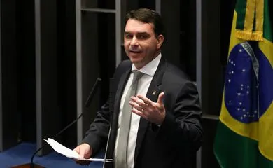 Senador publicou vídeo nas redes sociais nesta segunda