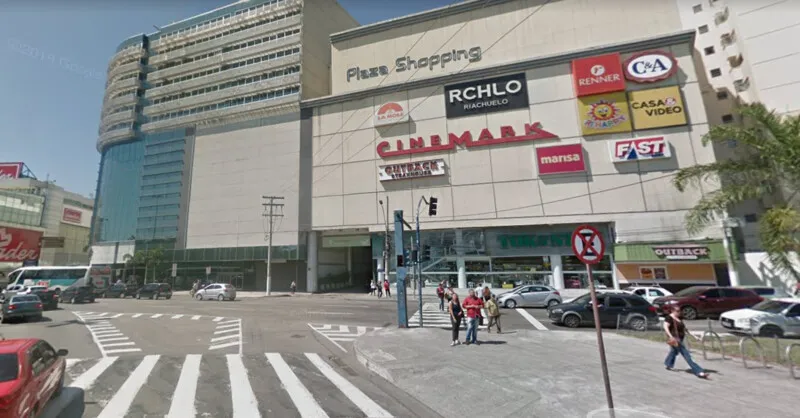 Ato será realizado em frente ao Plaza Shopping, local onde vitória foi atacada