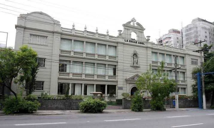 Caso a situação siga preocupante, parlamentares pedem a suspensão das aulas presenciais