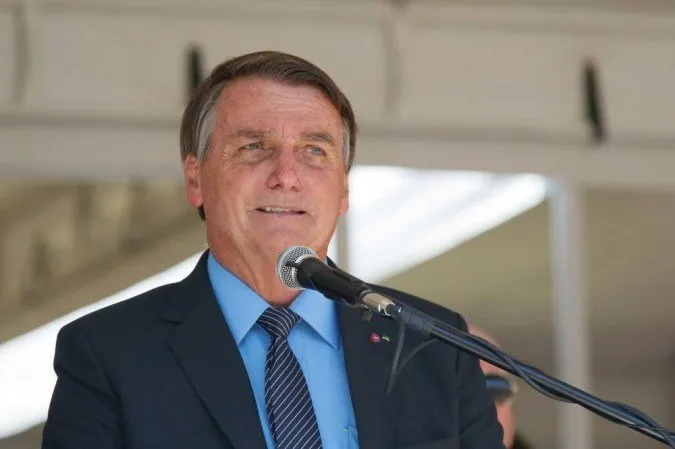 Presidente irá mudar o nome do partido e prepará-lo para eleição