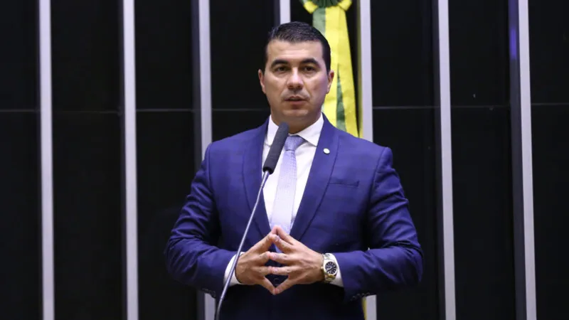 O deputado Federal Luís Miranda