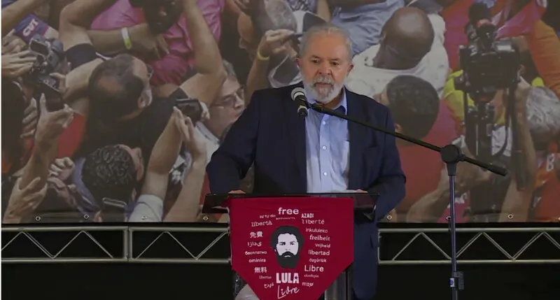 Lula afirmou que o seu processo foi "a maior mentira jurídica contada em toda a história do Brasil"