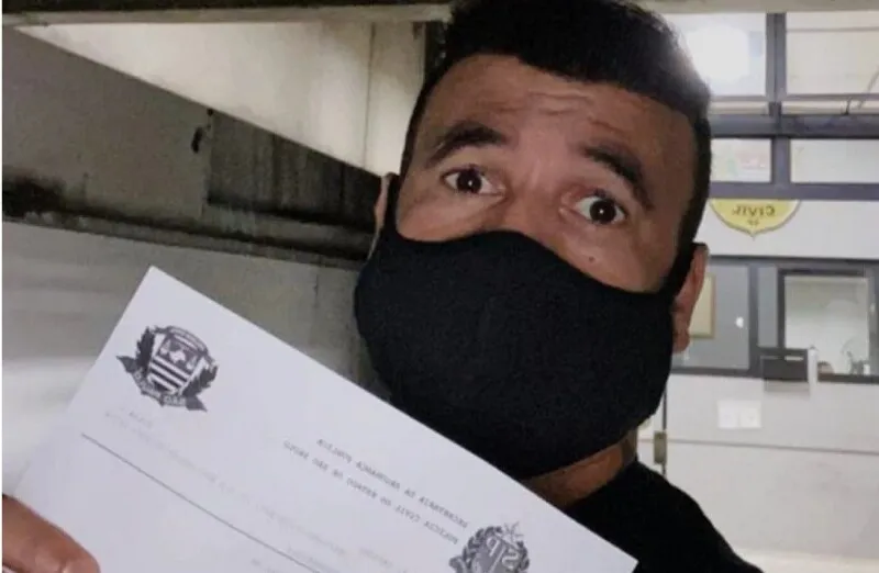 Hadson foi até a delegacia para registrar o ocorrido