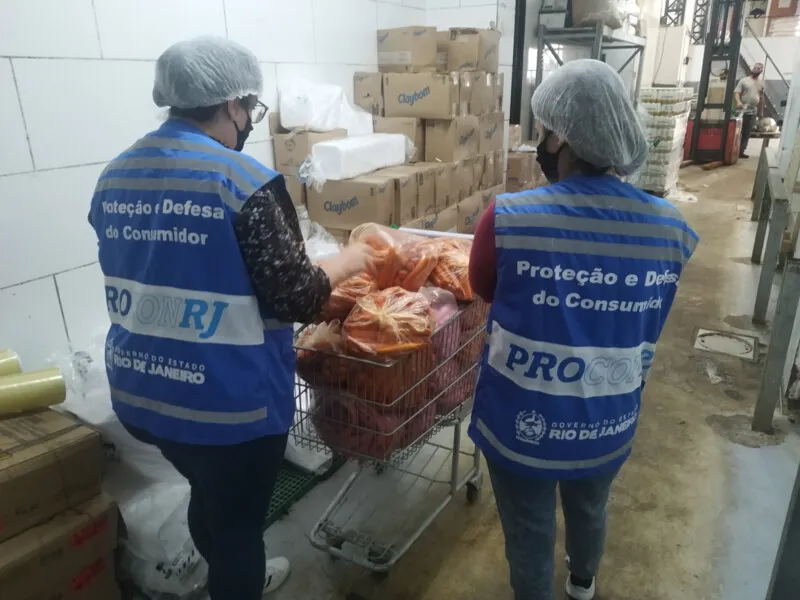 Mais de 200kg de alimentos foram descartados