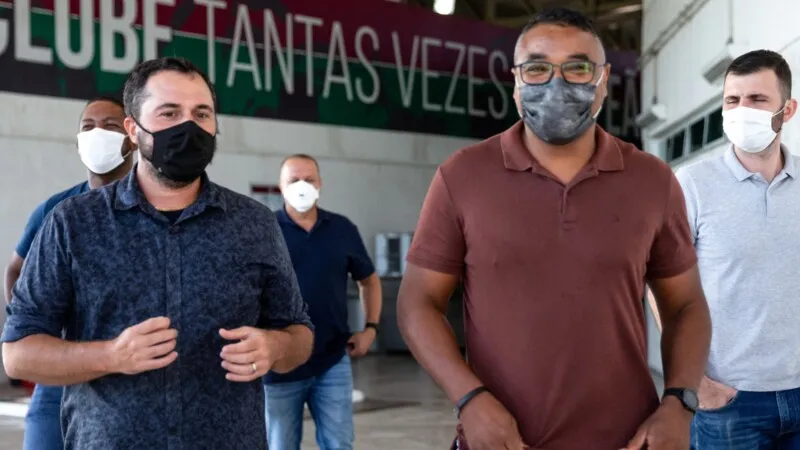 Ainda sem o anúncio oficial, Roger já apareceu em imagens no CT do Fluminense