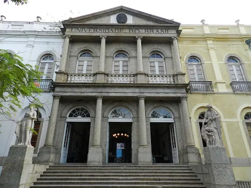 Estudantes estão preocupados com situação da universidade