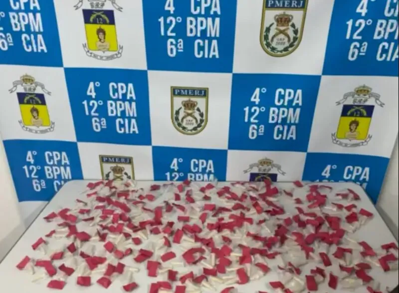 Drogas foram encontradas no forro da casa
