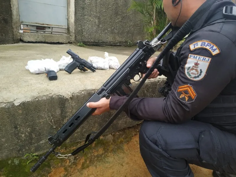 Ação foi realizada pela PM na manhã desta sexta-feira (8)