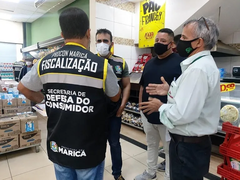 Parlamentares e fiscais comunicaram donos dos estabelecimentos