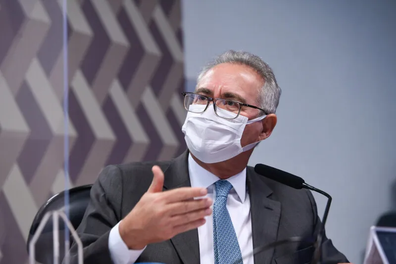 Relator da CPI, Renan Calheiros divulgou informação em entrevista á rádio CBN
