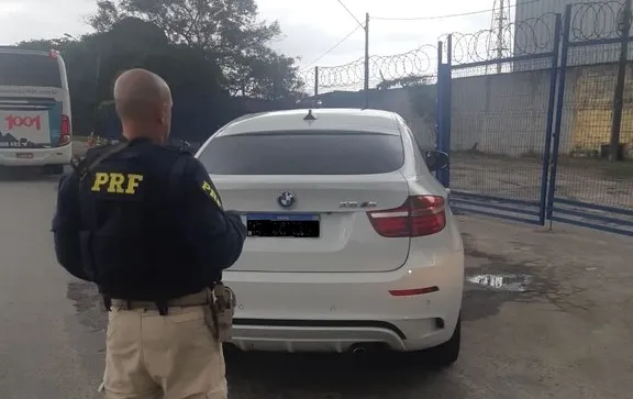 Criminoso foi preso na altura do bairro Itaúna, em São Gonçalo