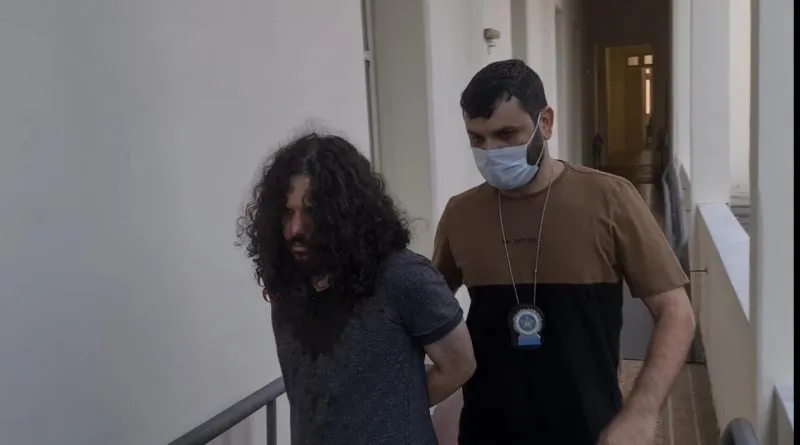 Matheus matou a jovem Vytória Melissa a facadas em Niterói