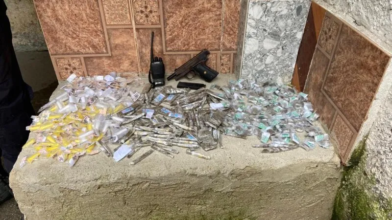 Material foi apreendido por agentes do 12º BPM