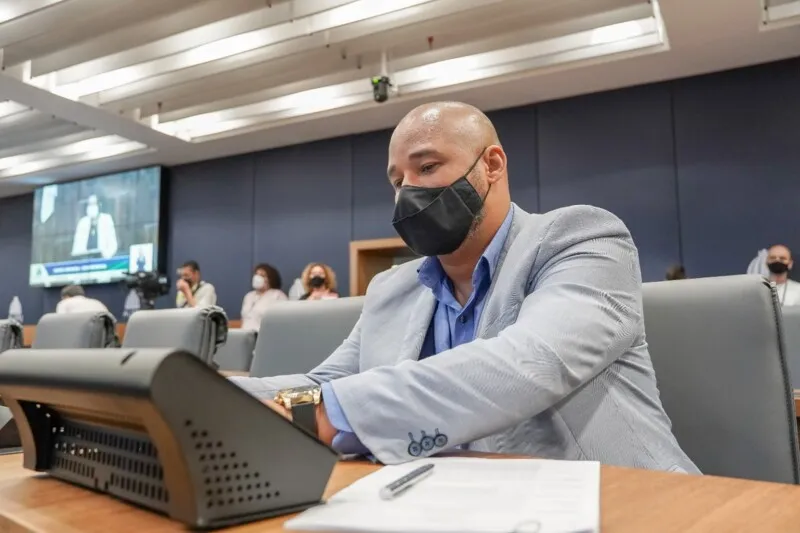 Iniciativa é do deputado Ronaldo Anquieta (MDB)