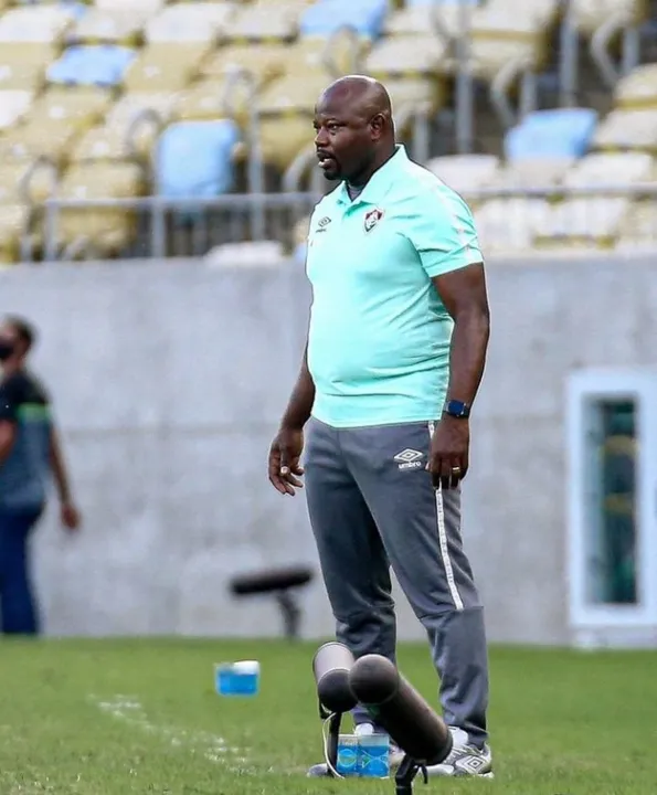 Treinador chegou no recorde ao bater o RB Bragantino por 2 a 1