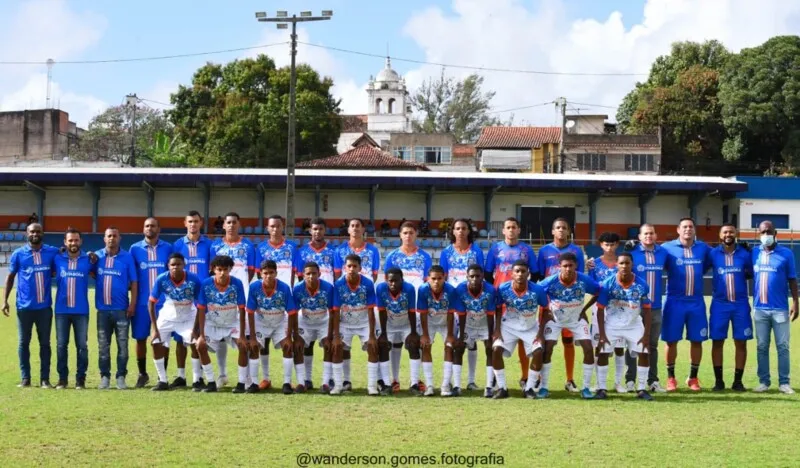 Equipe sub-15 do Itaboraí FC