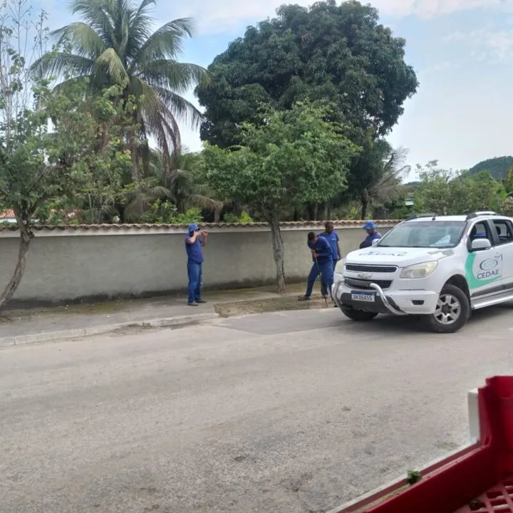 Depois da matéria, a companhia rapidamente mandou profissionais ao local