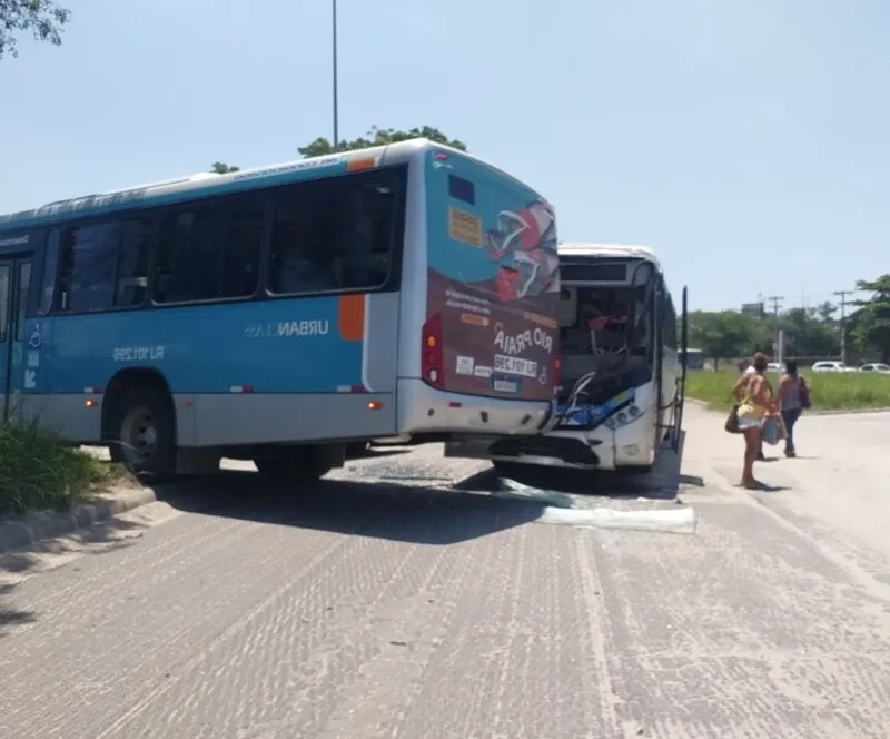 Acidente aconteceu no retorno de Marambaia
