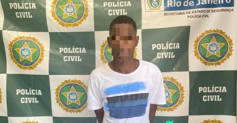 Ele ainda era responsável por uma das bocas de fumo no APÊS.