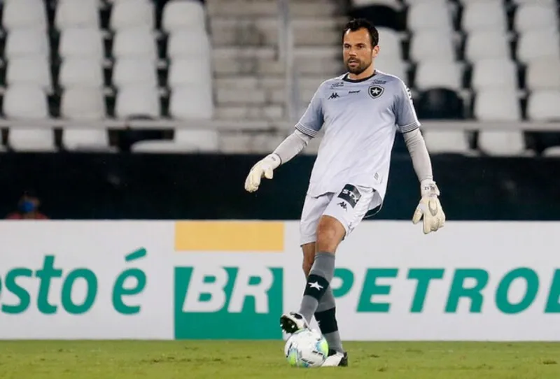 Goleiro possui vínculo com o Alvinegro até o final de 2021