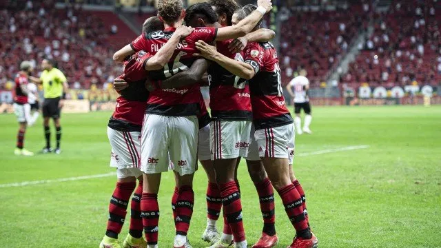 Flamengo passou com tranquilidade pelo Olimpia nas quartas de final