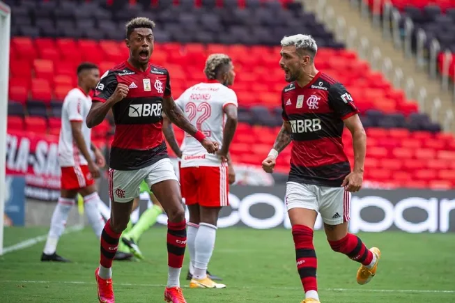 Bruno Henrique e Arrascaeta desfalcam o Flamengo na ida da semifinal da Copa do Brasil