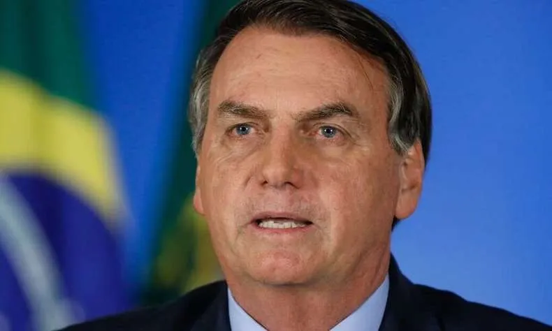 Bolsonaro divulgou inquérito sigilo da PF em rede social