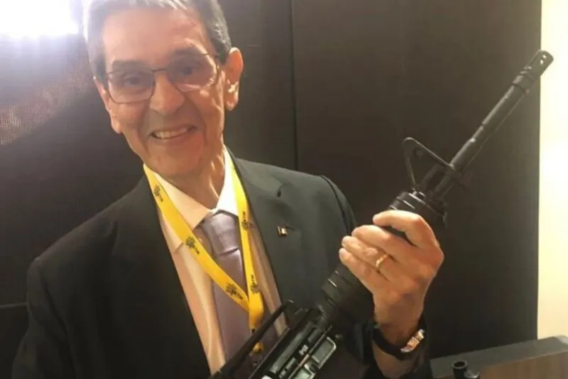 Roberto Jefferson fez ataques a instituições e ameaças a ministros do STF