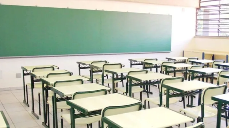 Instituição recomenda que jovens entre 12 e 18 anos sejam vacinados logo