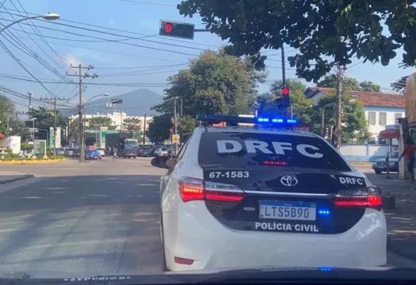 Prisão foi efetuada por agentes da DRFC