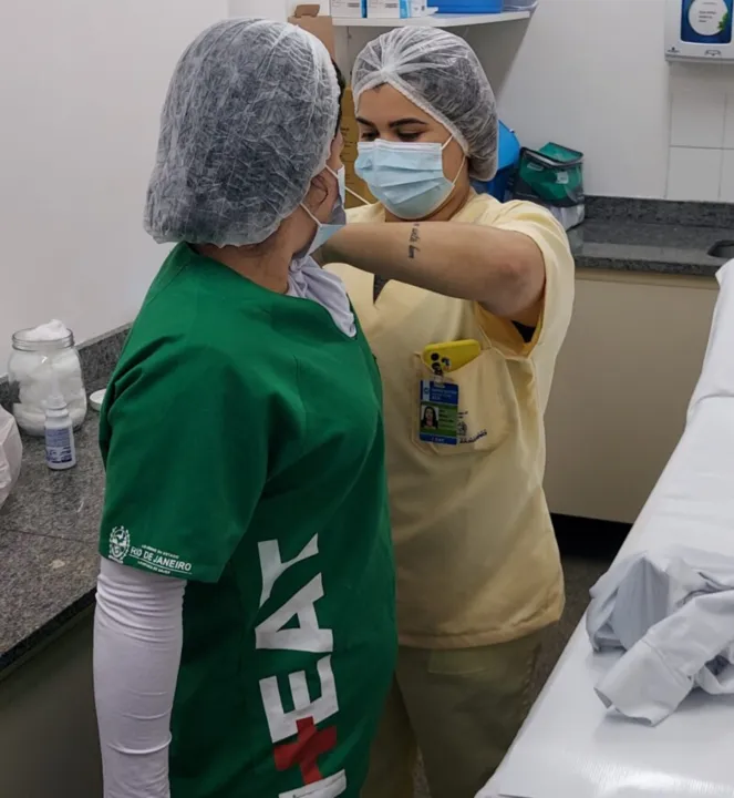 A vacinação de reforço no Heat e na UPA do Colubandê prossegue durante toda esta semana nas salas de imunização das unidades