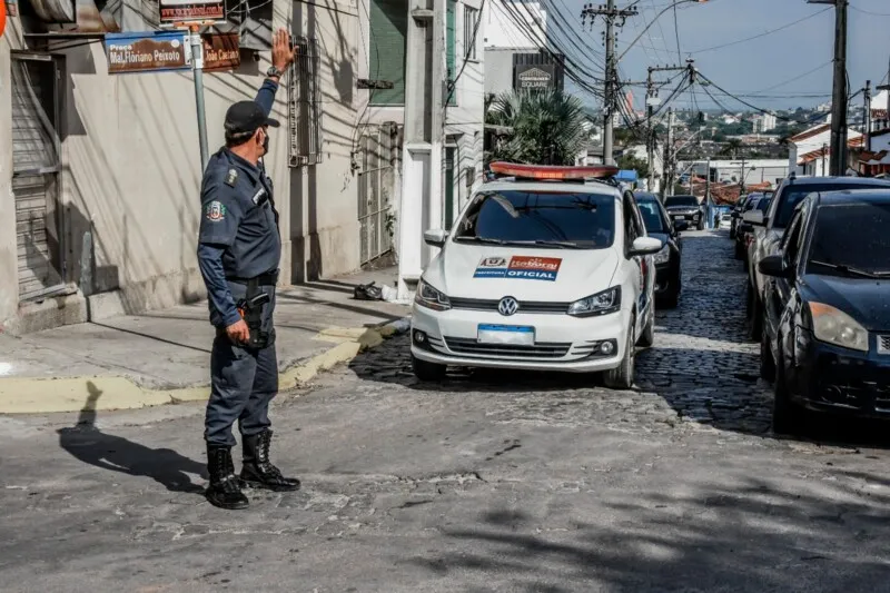 Esquema de trânsito foi montado em Itaboraí, para Corpus Christi