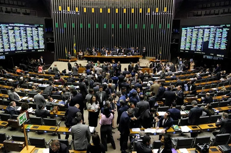 Congresso derrubou vetos