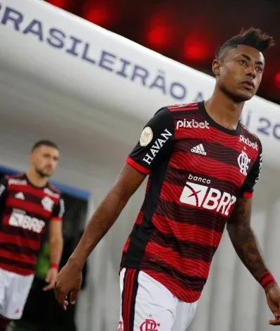 Bruno Henrique se machucou aos 25 minutos do primeiro tempo