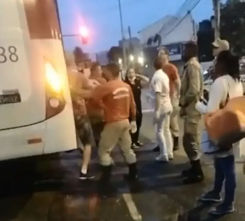 Americano foi atingido por bala perdida na madrugada desta quinta