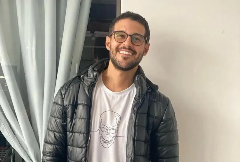 Este é o primeiro evento que o ex-bbb aparece após acidente