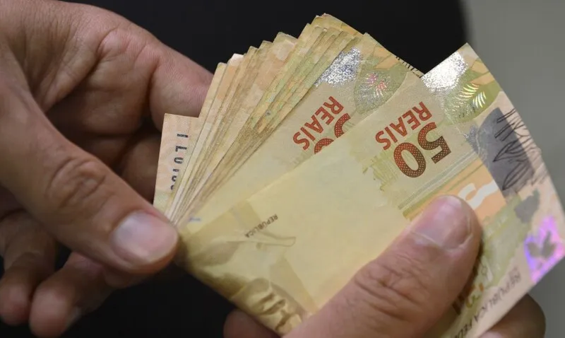 Valor adicional começa a ser pago em março