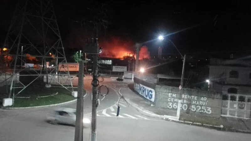 Bloqueio da rua da Feira do Maiobão aos fins de semanas objetiva