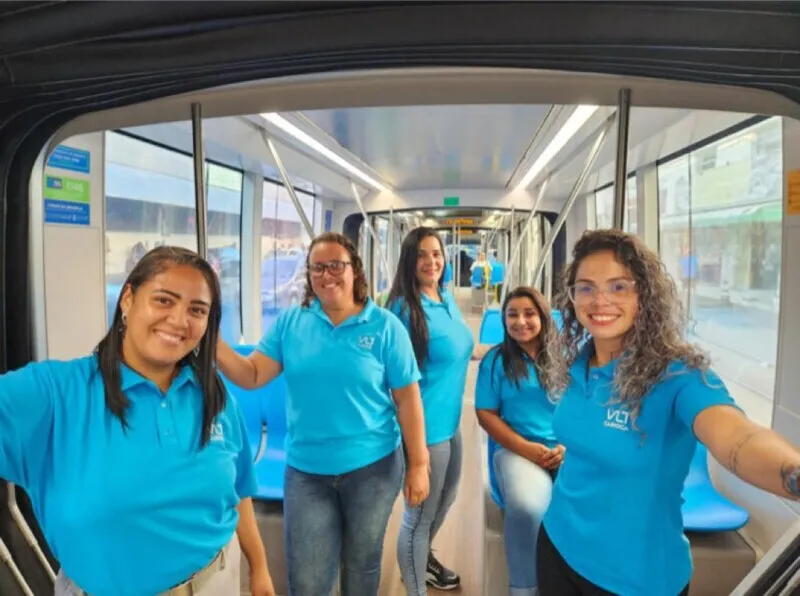 Vale ressaltar, esta é a primeira turma de mulheres que serão formadas para conduzir o VLT Carioca