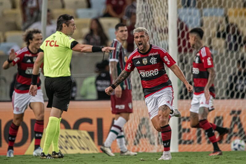 Al Ahly derrota Al Ittihad e avança à semifinal do Mundial de Clubes contra  o Fluminense