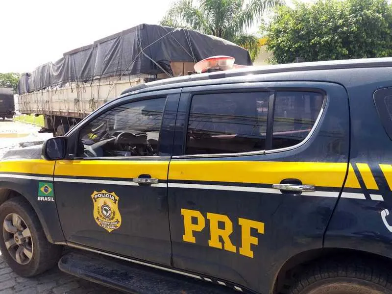 Imagem ilustrativa da imagem PRF recupera carga roubada na Rodovia Niterói-Manilha