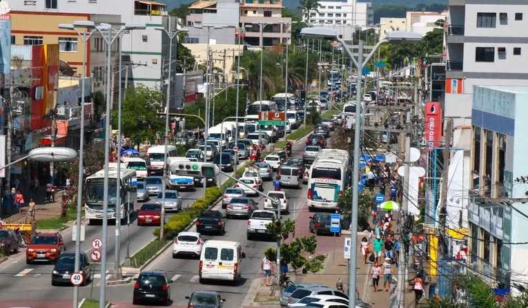 Objetivo do pagamento antecipado do 13º salário é movimentar a economia do município