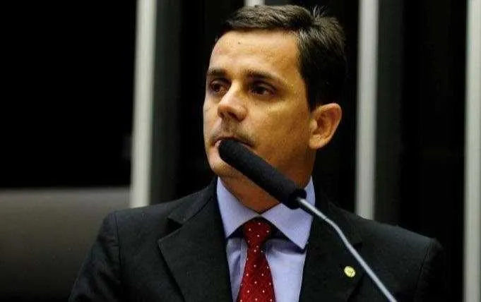Intenção do futuro prefeito de Mricá, Fabiano Horta, é reduzir número de secretarias de 35 para 21