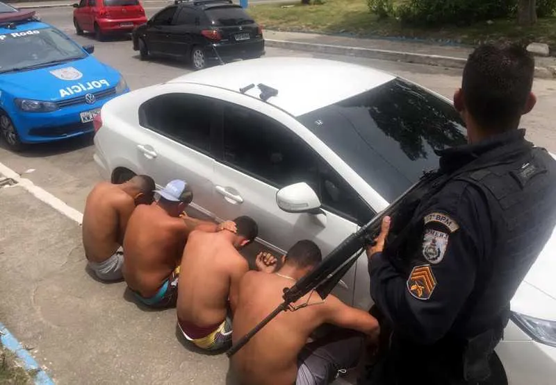  Homens roubaram o carro na Covanca e iam para o Boassu